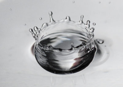WHITE SPLASH ONE